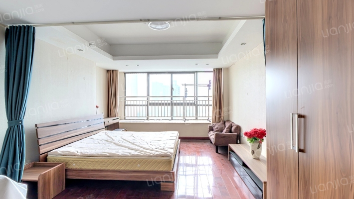 乔克国贸中心二手房实景图