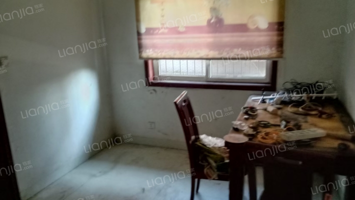 九鼎公司安置一小区二手房实景图