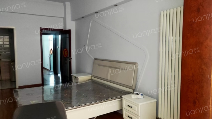 大新小区二手房实景图