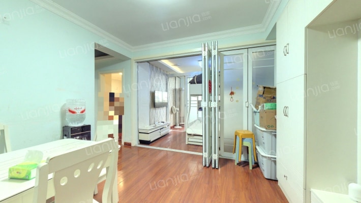 国和路600弄二手房实景图