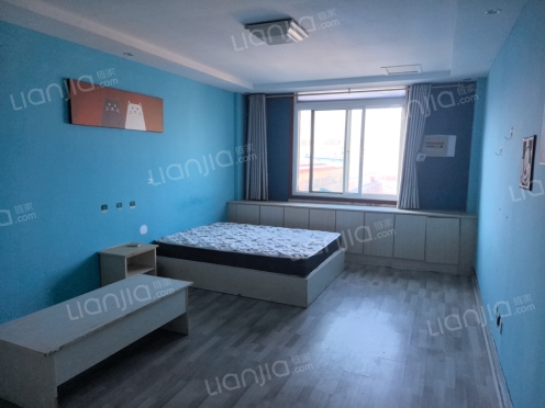 整租·邾国大道8207号 1室0厅 南