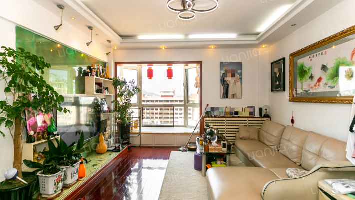 十一纬路二手房实景图