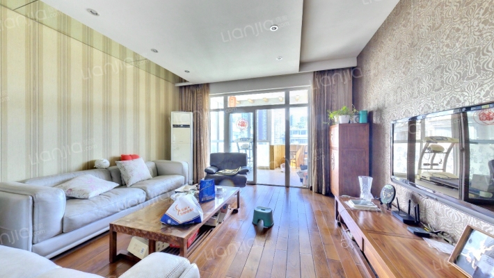 西府花园二手房实景图