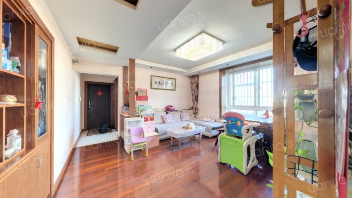 汇腾东苑二手房实景图