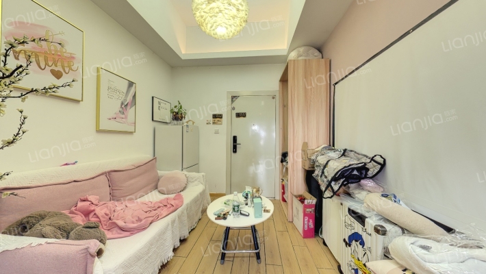 智慧广场二手房实景图