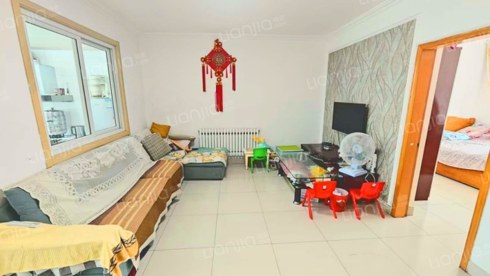 体育局宿舍区二手房实景图