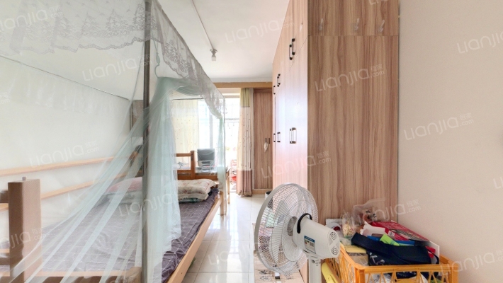 教师公寓二手房实景图