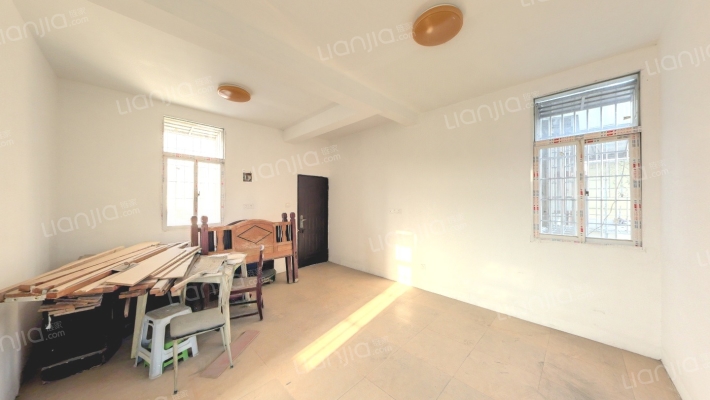 居安里二手房实景图