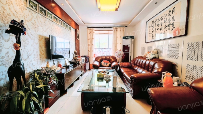 冠云路 汇源大酒店旁 精装低楼层两居-客厅