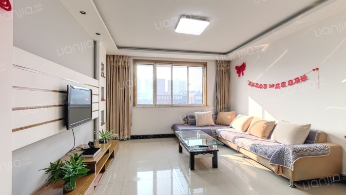 宝城名苑二手房实景图