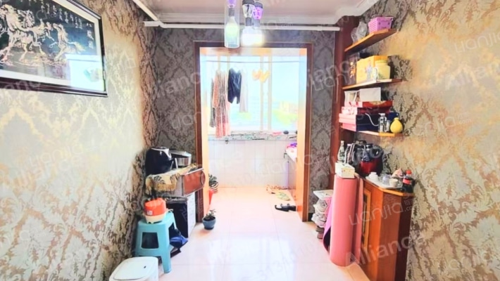 华光小区 3室2厅 南 北-卧室A