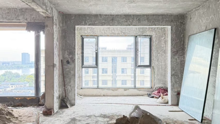 翠湖嘉苑二手房实景图