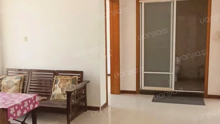 三十里堡街道友兰佳苑二手房实景图