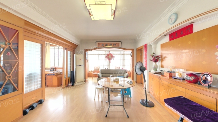 格致小区二手房实景图