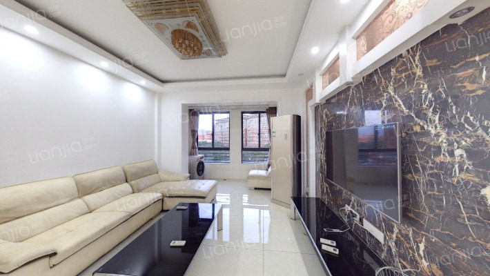 新隆华府西区二手房实景图