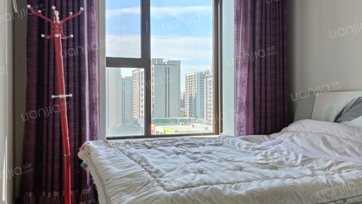 涿州东站65平米精装修的大一居室-卧室