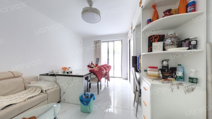 航天小区二手房实景图