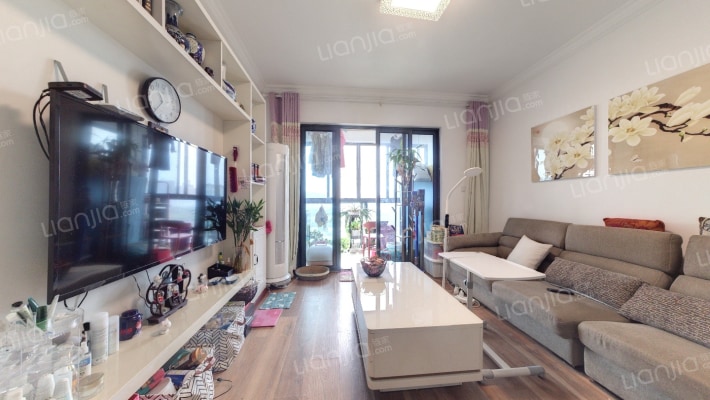 中城花园雅菊苑二手房实景图