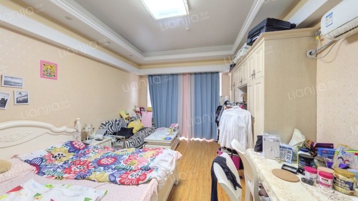 江阴万达广场二手房实景图