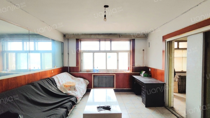 物资局楼二手房实景图