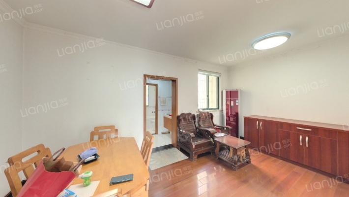 春城家园A区二手房实景图