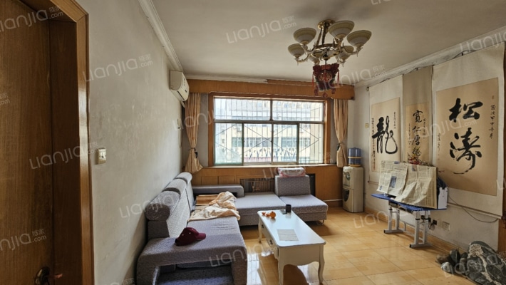 泰安市精神病医院宿舍二手房实景图