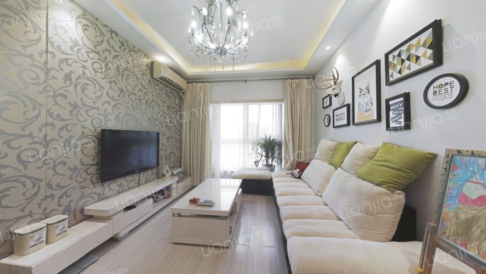 兰乔圣菲二手房实景图