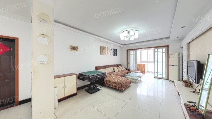 都江新苑二手房实景图