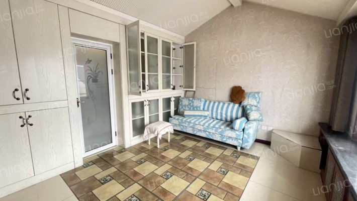 物探三号院 永安小区 顶层复式 精装修-卧室C