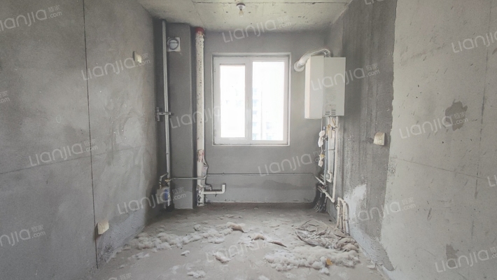 大3居 毛坯 中层 前面没有楼 南北通透 看房有钥匙-厨房