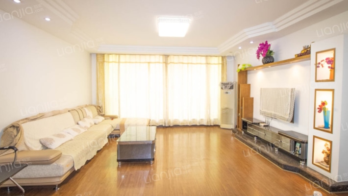 良金大厦二手房实景图