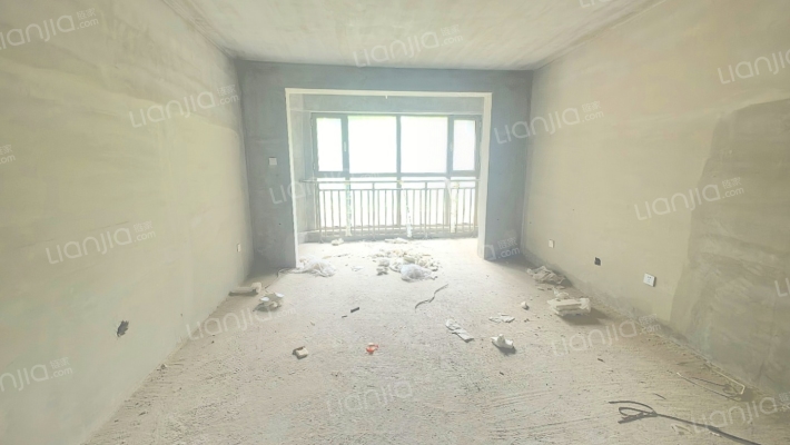 御景园一层带下樾三居室 房本满二-客厅B