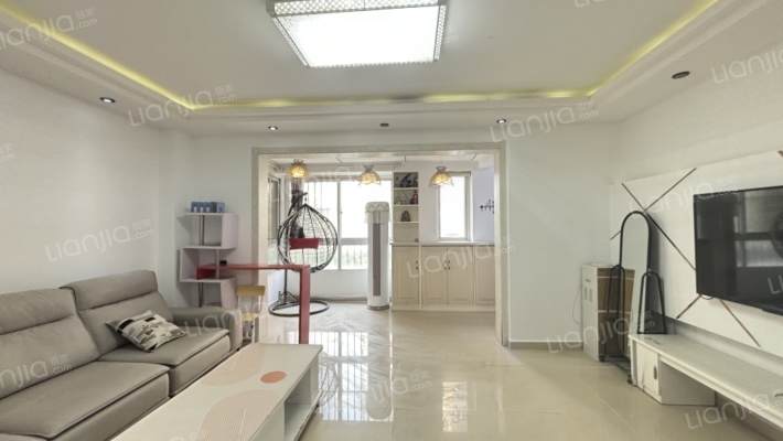 友创滨河湾二手房实景图