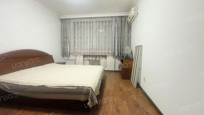 物探局社区  集中供暖  宝石花物业-卧室B