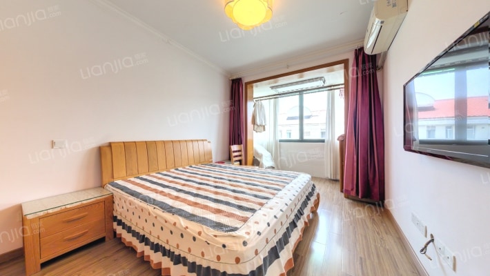 东三小区二手房实景图