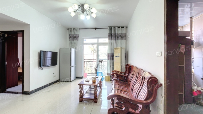 鼎盛山水二手房实景图