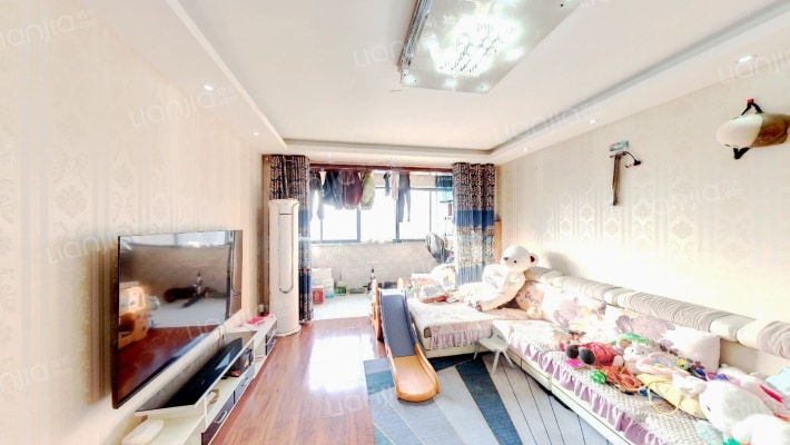 26度家缘二手房实景图