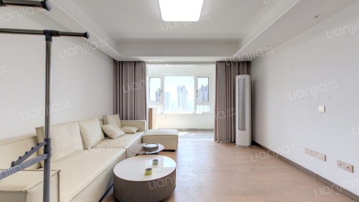 万科森林公园雅庭二手房实景图