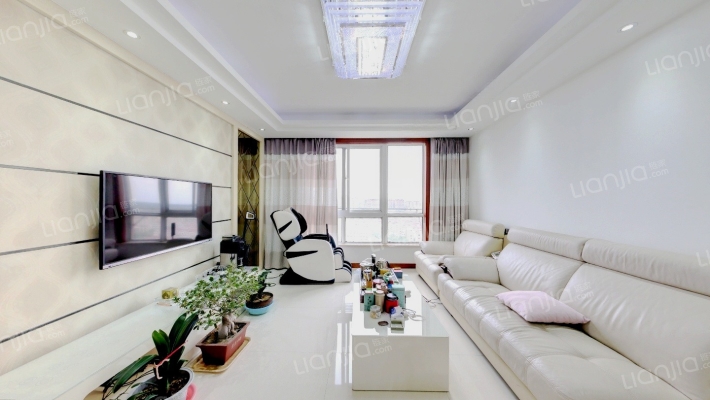 中江泓盛花苑二手房实景图