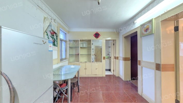 新德公寓(浦东)二手房实景图