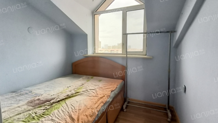 人大楼二手房实景图