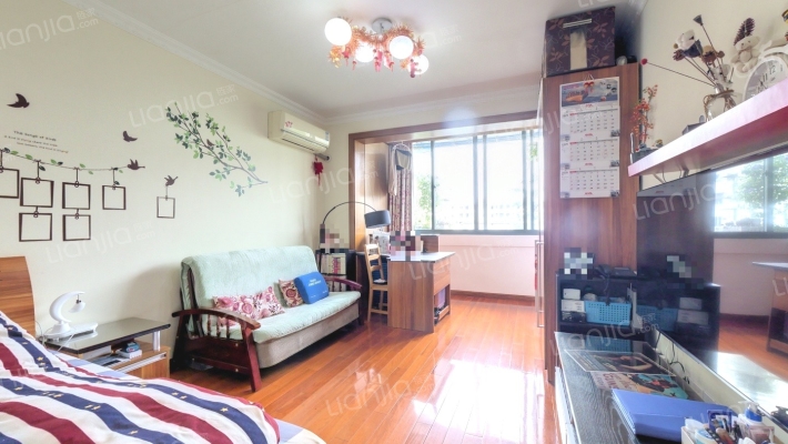 殷行路571弄二手房实景图