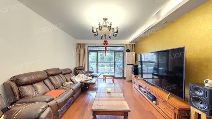 龙兆苑二手房实景图