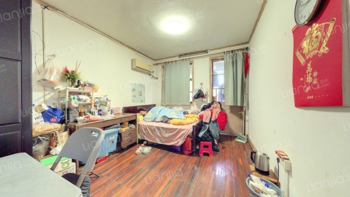 莘建一村二手房实景图