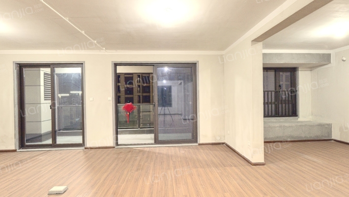 山语云邸二手房实景图