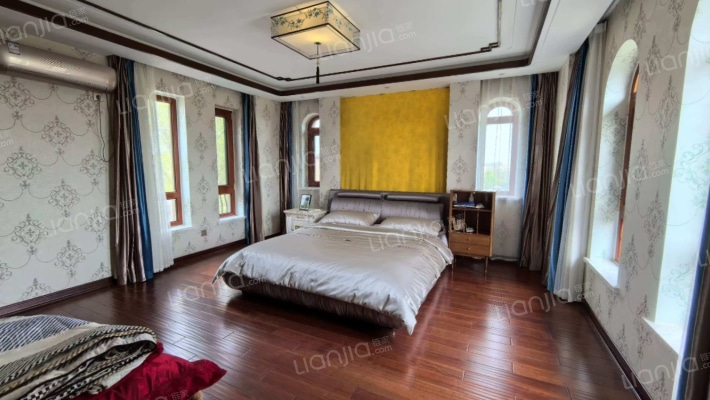 京都颐和城 5室3厅 南 北-卧室E