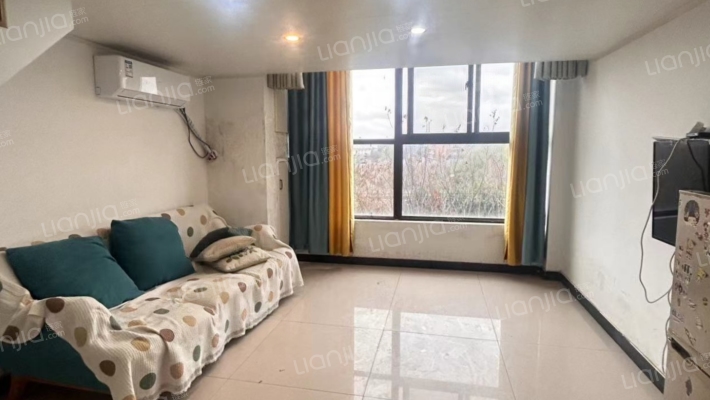 宝隆名园二手房实景图