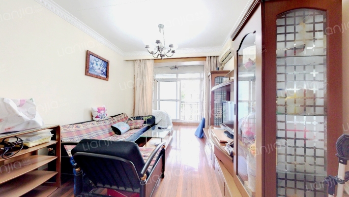 新金山花园二手房实景图