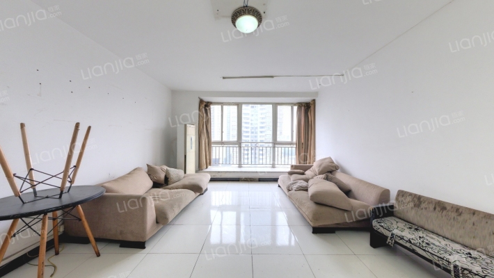 日月潭大厦二手房实景图