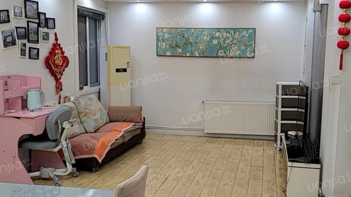 金港华庭二手房实景图